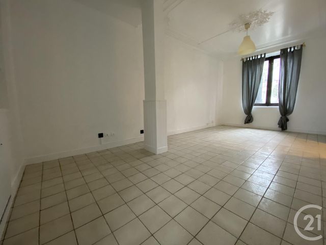 Appartement Studio à louer - 1 pièce - 26.57 m2 - PONT STE MAXENCE - 60 - PICARDIE - Century 21 Agence Collin